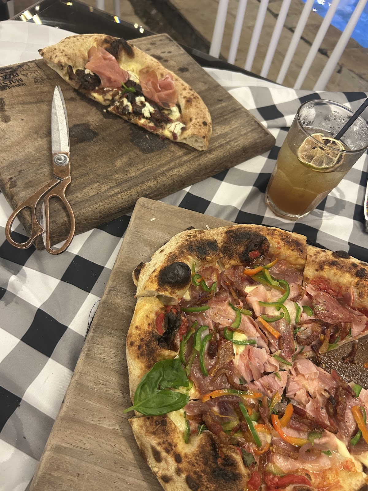 Antica Pizzeria Napoletana (Santa Ana) - photo 3