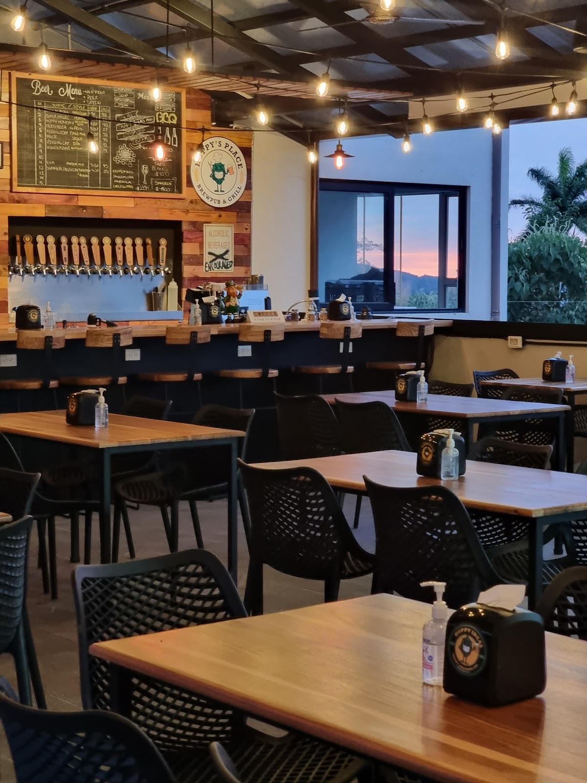 Hoppy´s Place - CC Kimera - featured photo