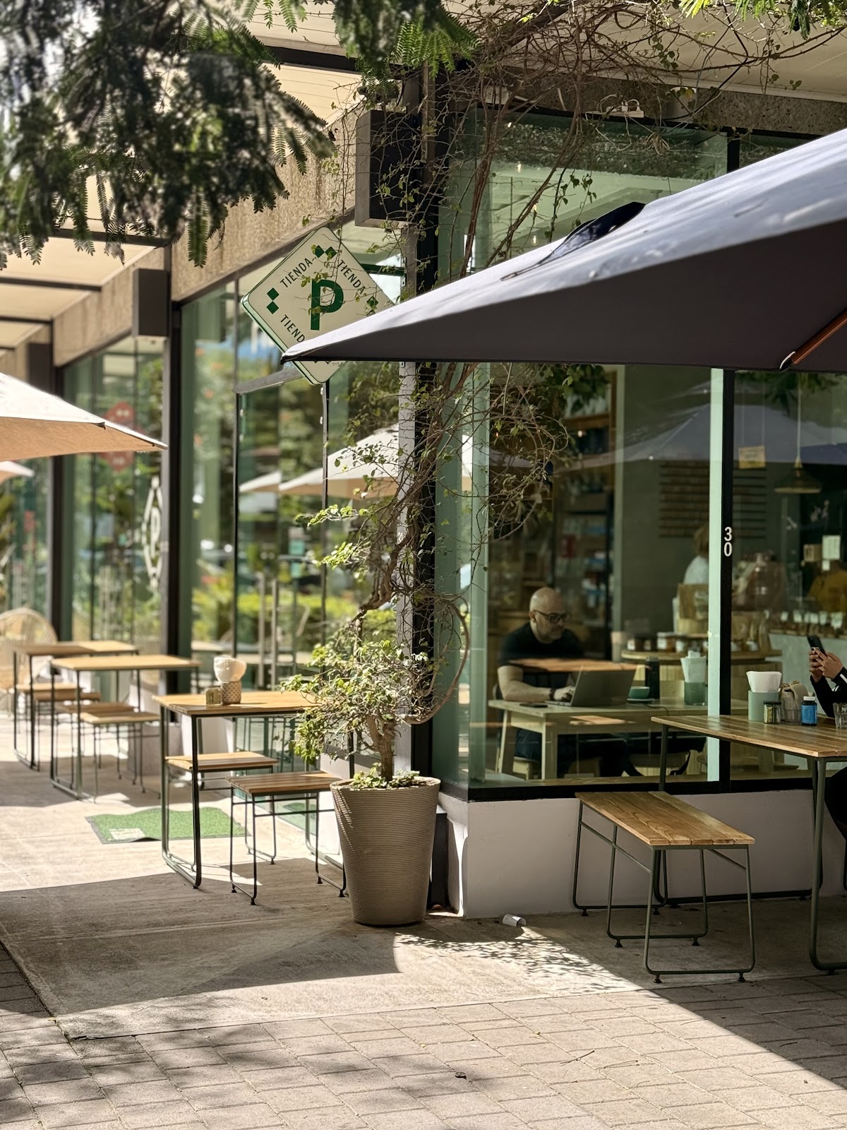 PiCNiC café - featured photo