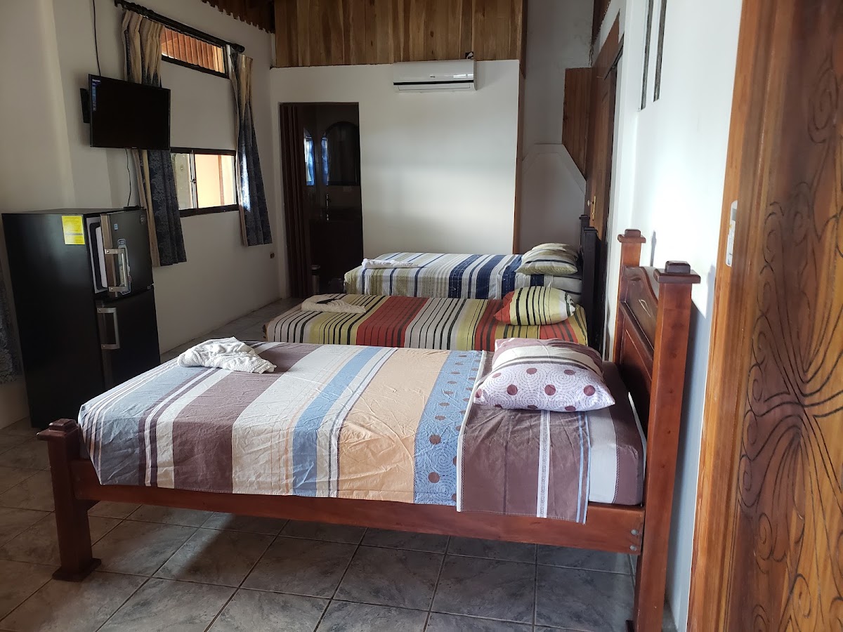 Cahuita National Park Hotel And Restaurant - photo 2