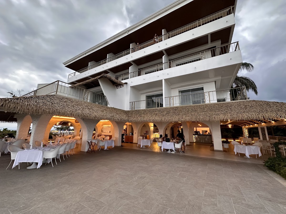La Mariposa Hotel - featured photo