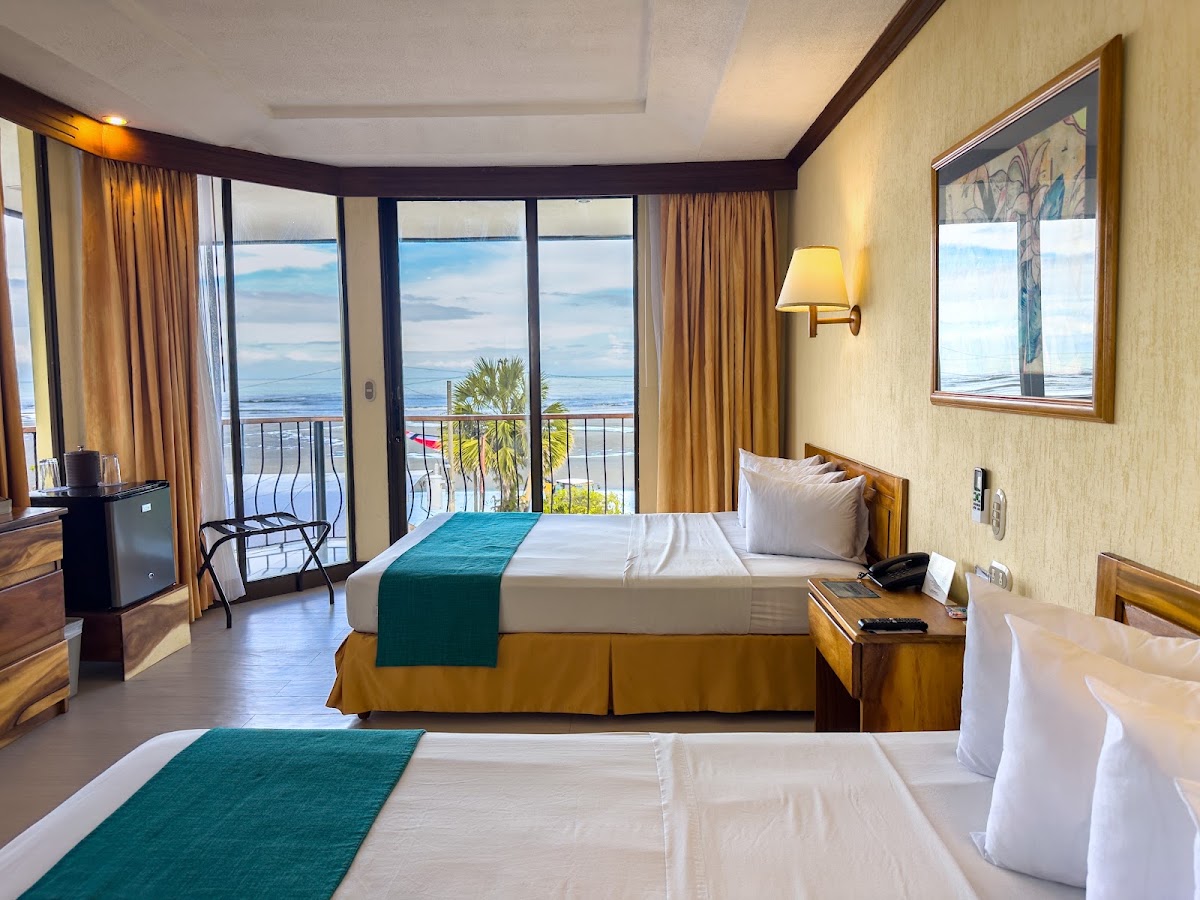 Best Western Hotel & Casino Kamuk - photo 2