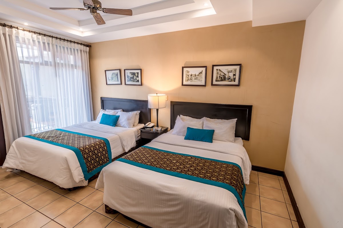 Hotel Colonial - photo 2