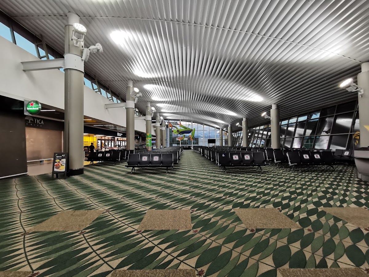 Juan Santamaría International Airport - photo 2