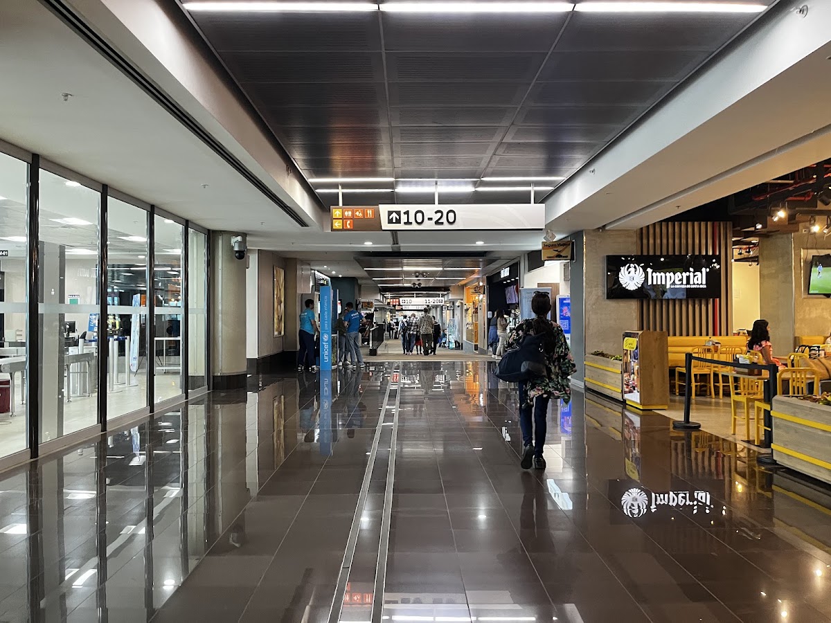 Juan Santamaría International Airport - photo 5
