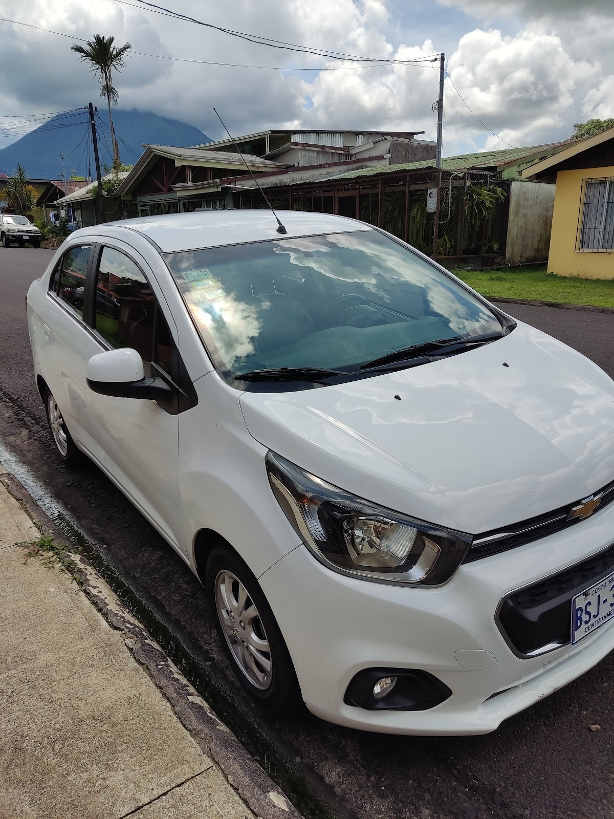 La Fortuna Rent a Car - photo 3