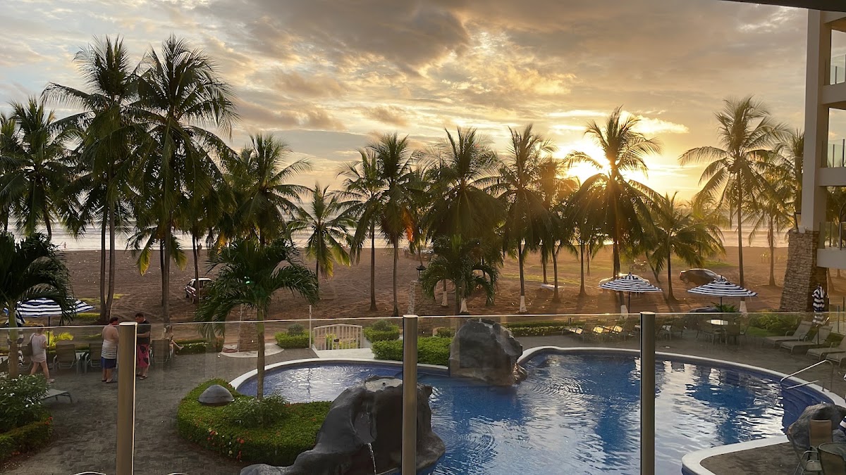 Coldwell Banker Central Pacific Properties - photo 2