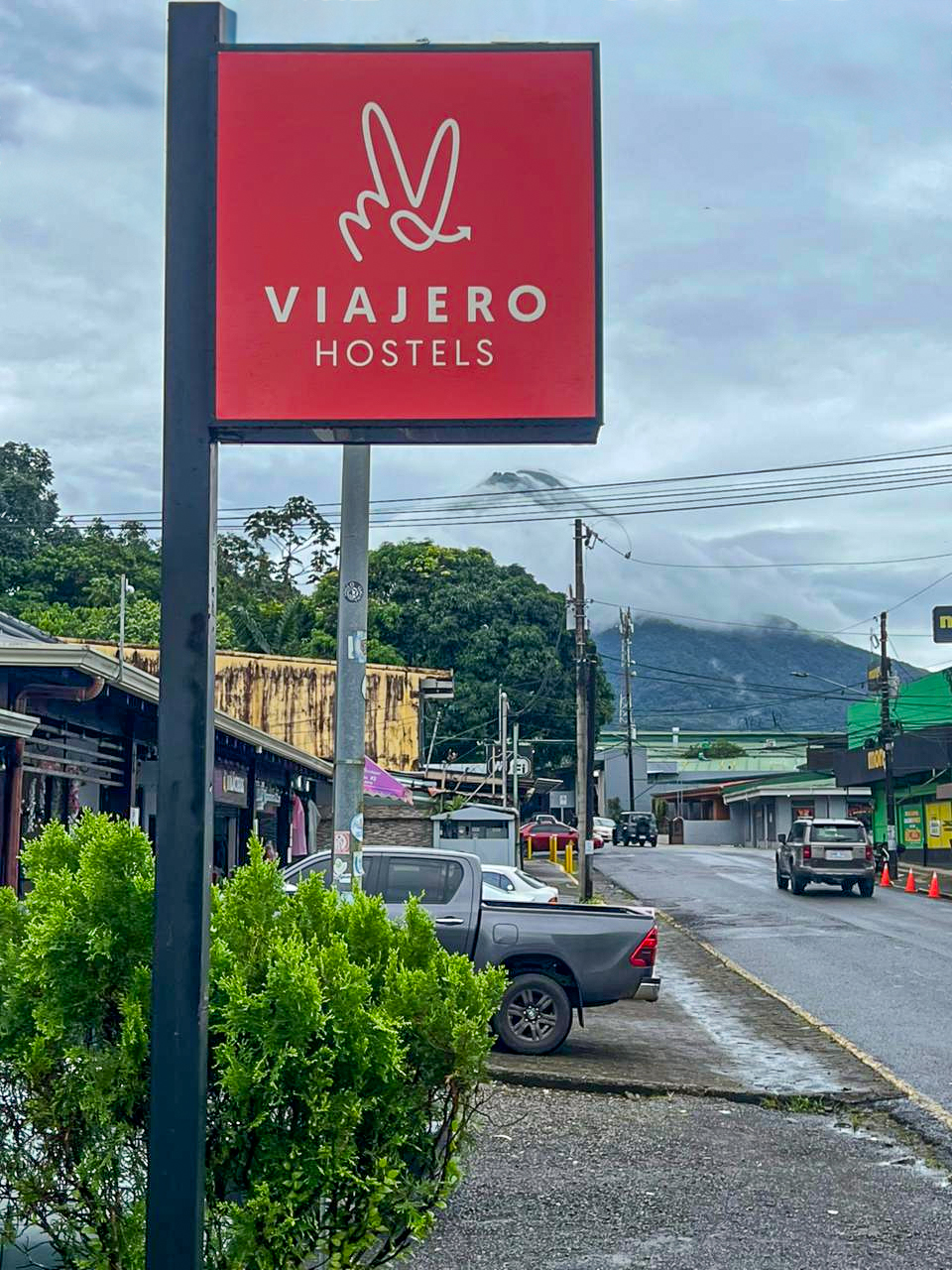 Viajero La Fortuna Hostel - featured photo