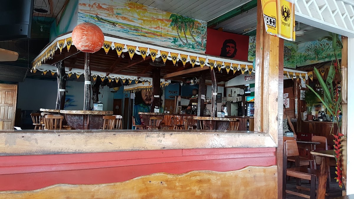 Coco's Bar - featured photo