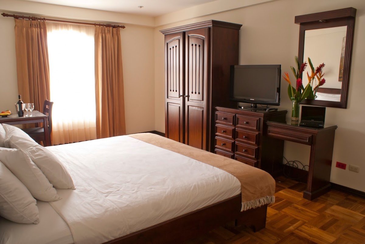 Hotel Plaza Real - photo 2