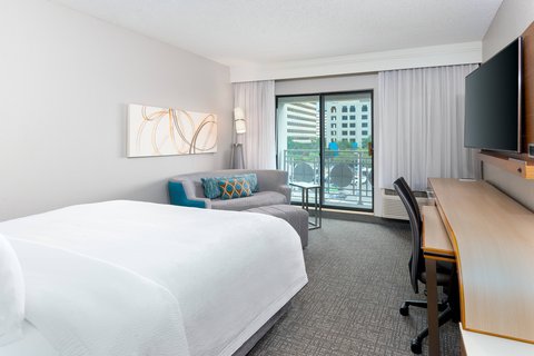 Courtyard by Marriott Tampa Downtown - photo 2