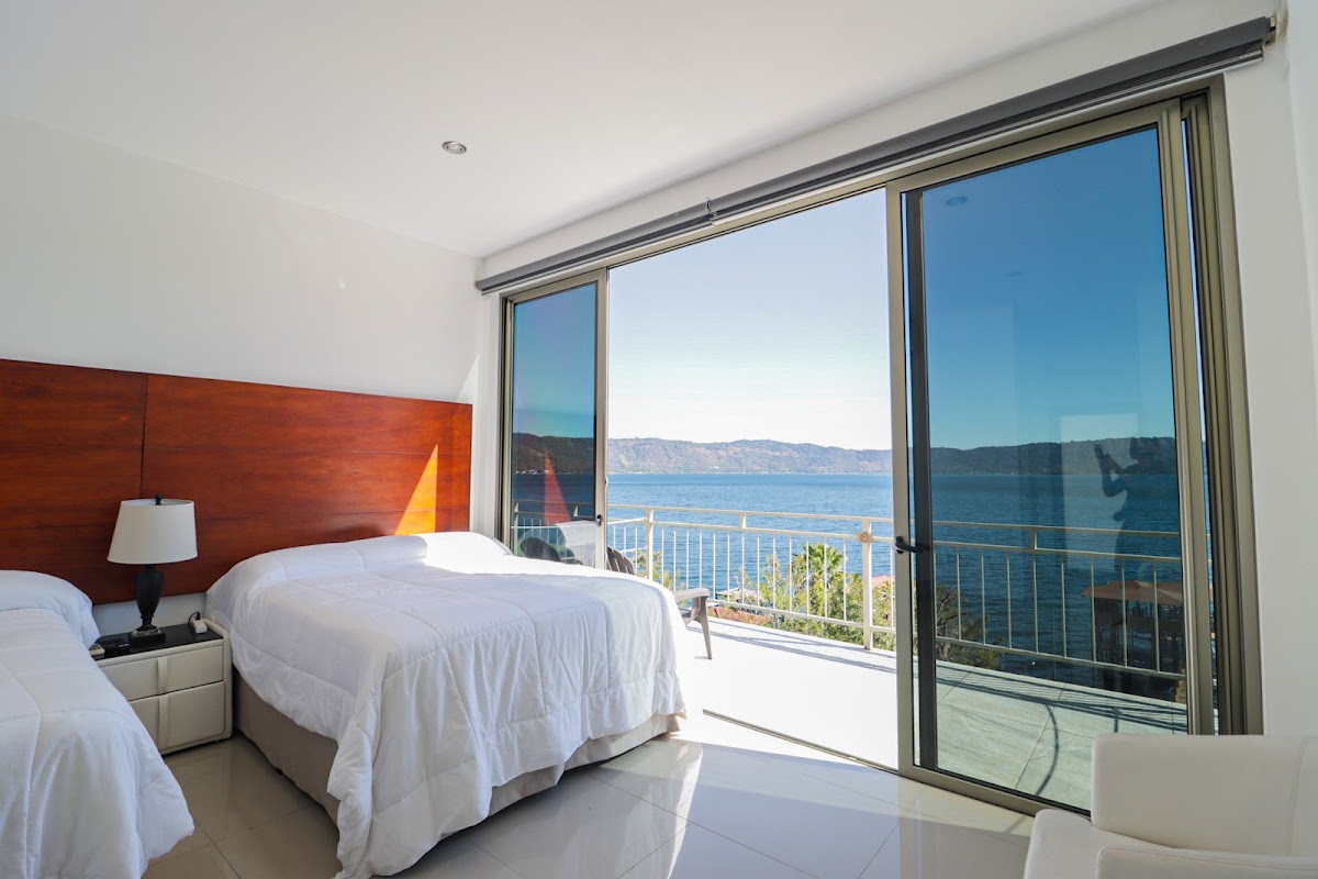 Equinoccio Hotel - photo 2