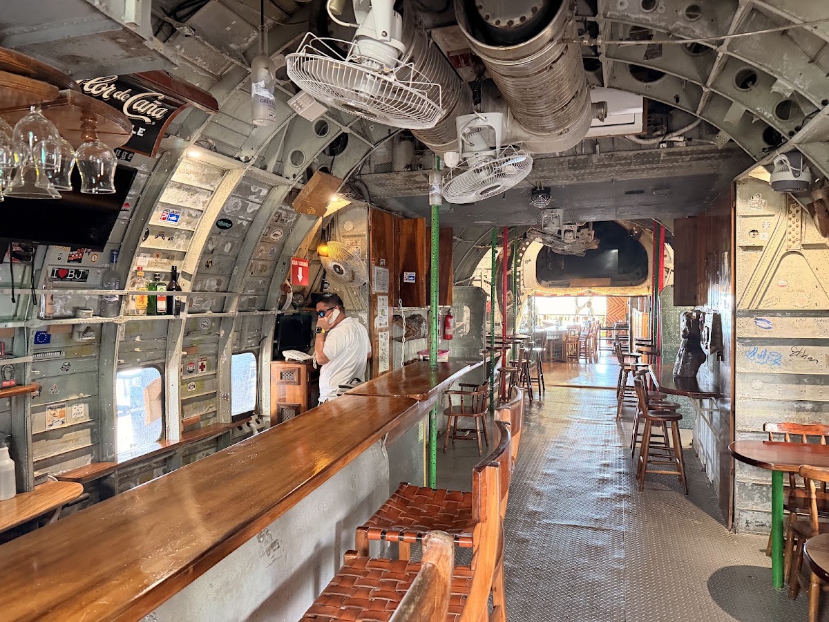 El Avion - featured photo