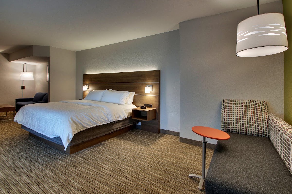 Holiday Inn Express & Suites Jacksonville North-Fernandina by IHG - photo 2