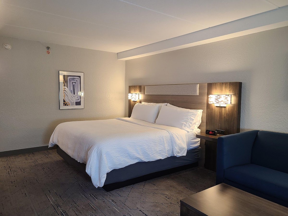 Holiday Inn Express & Suites Ft Lauderdale N - Exec Airport by IHG - photo 5