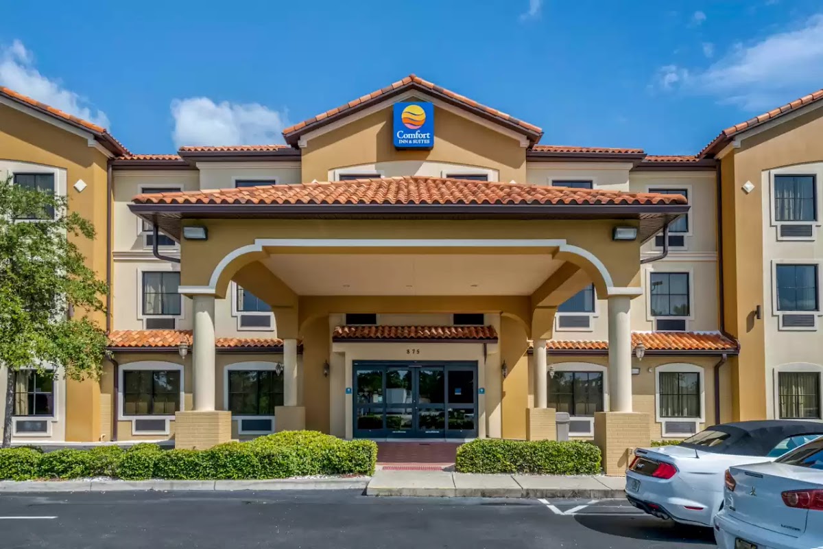 Comfort Inn & Suites Northeast - Gateway - photo 5