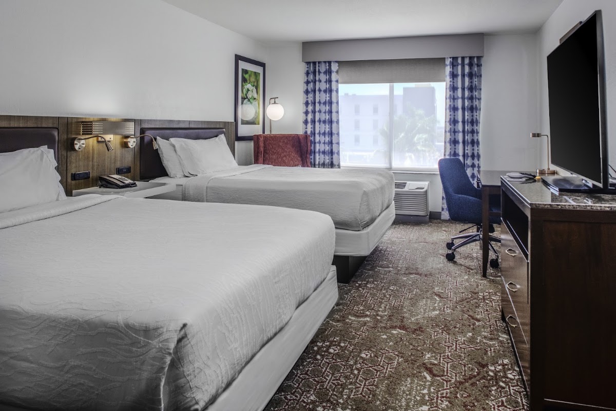 Hilton Garden Inn Sarasota-Bradenton Airport - photo 2