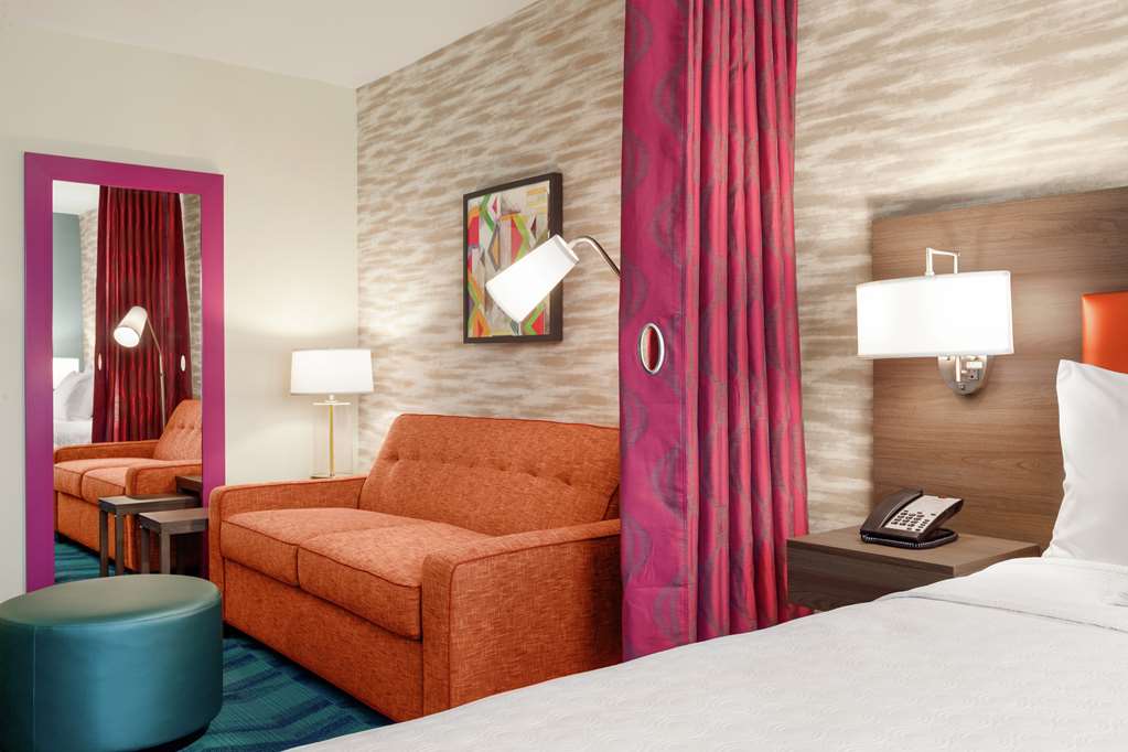Home2 Suites by Hilton Sarasota Bradenton Airport - photo 4
