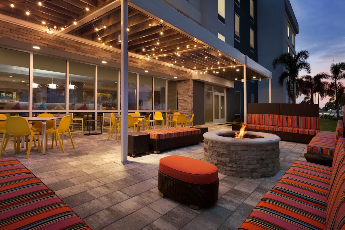 Home2 Suites by Hilton Sarasota Bradenton Airport - photo 5