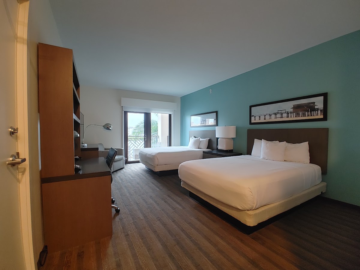 Hyatt House Naples/5th Avenue - photo 2
