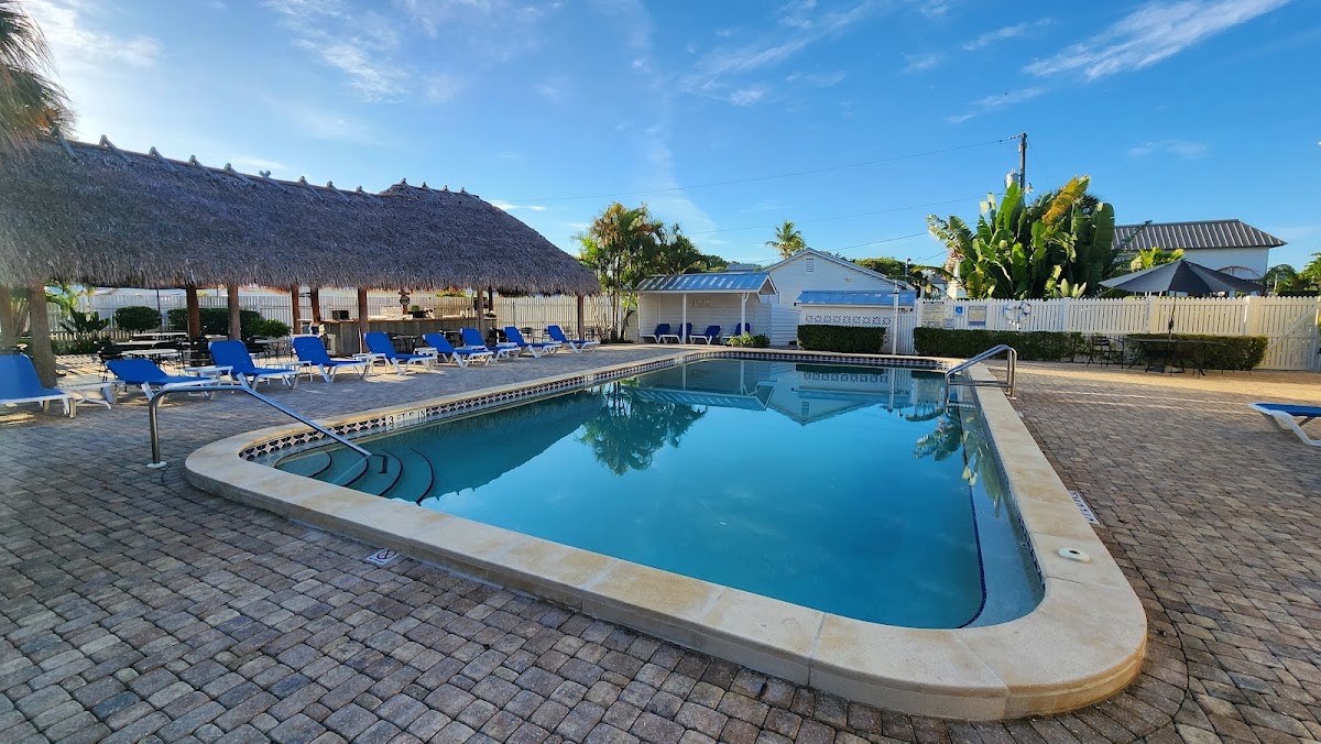 Naples Garden Inn - photo 3